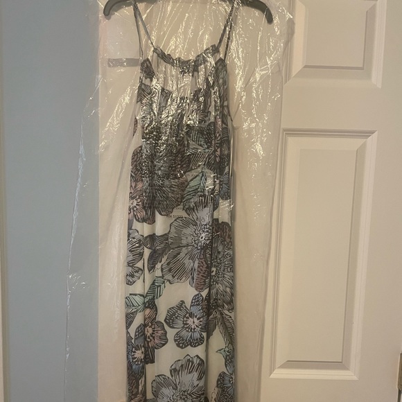 1State Floral Maxi Dress - Picture 5 of 6